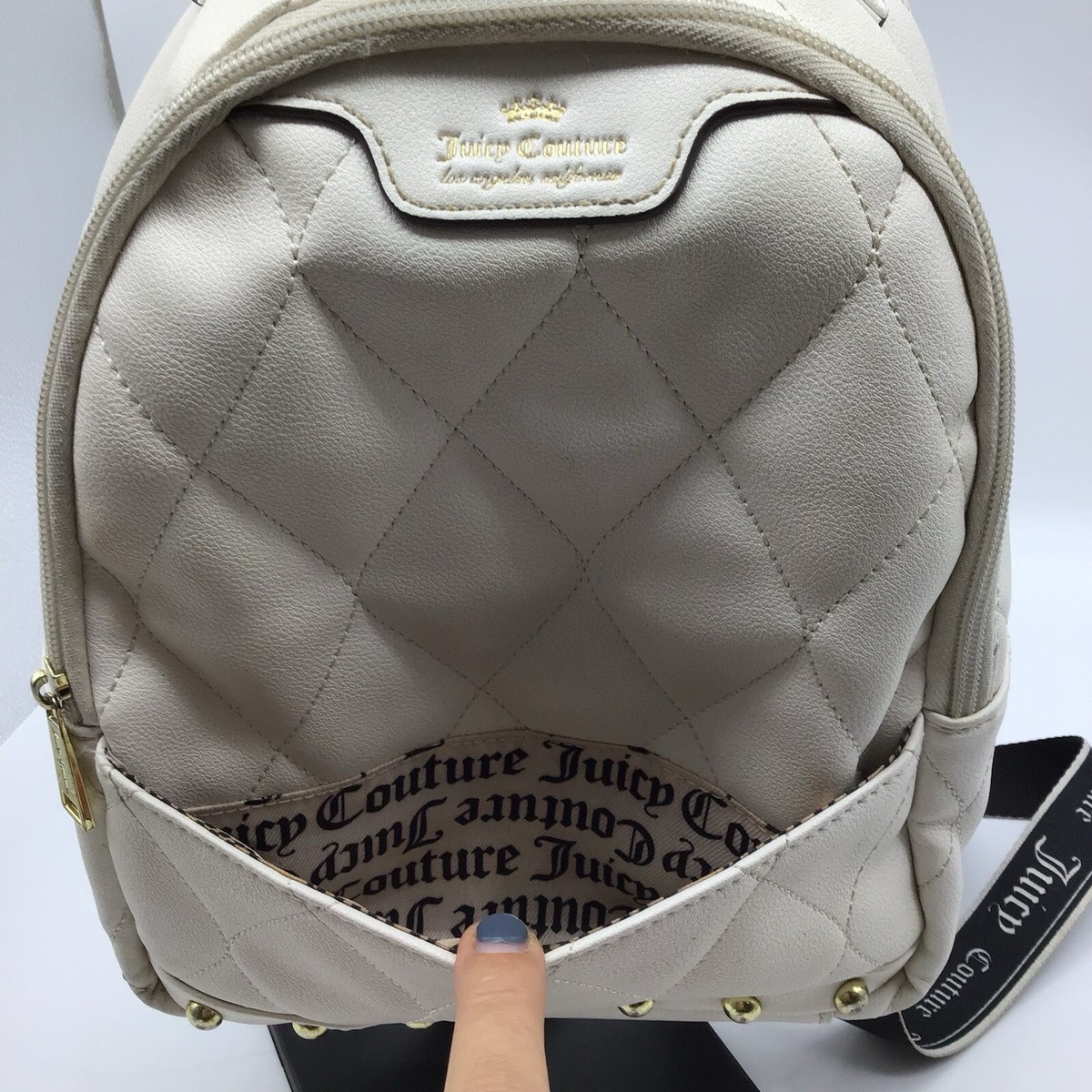 Juicy Couture White Quilted Backpack Purse Chain Strap NWT 2in1 NEW Juicy Couture Blue Star Quilted Velour Backpack main image 2