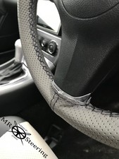 F&uuml;r Mercedes Vito I Graue Perforierte Lederlenkradabdeckung Schwarze Doppelte St