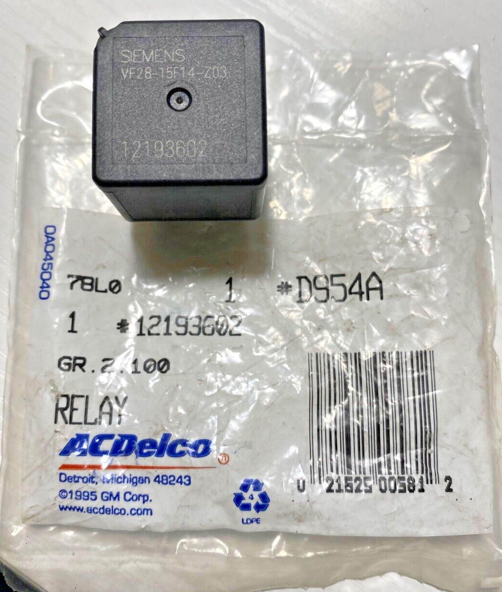 GM 12193602 Relay, OEM Fuel Pump/Fuel Pump Relay