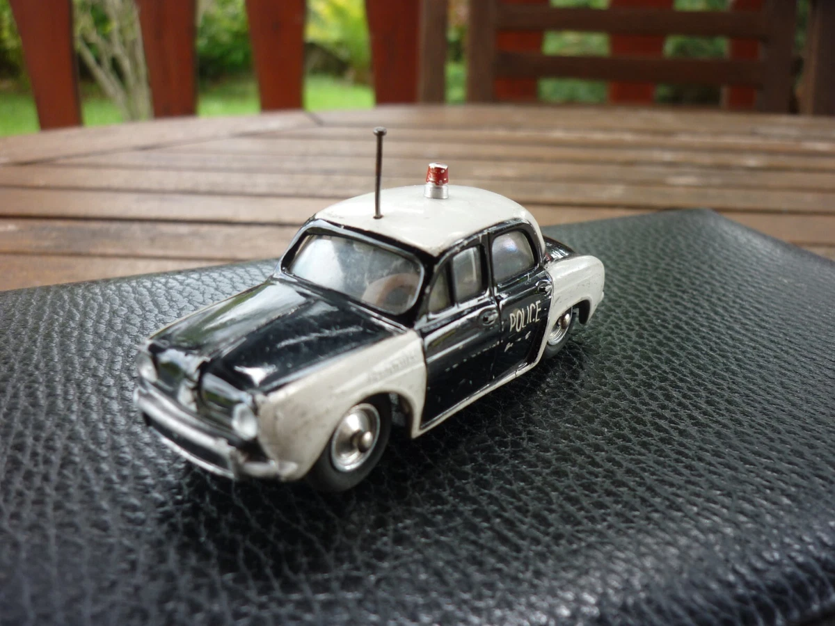 Renault Dauphine CIJ sans boite - modelisme | Rakuten