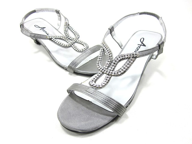 annie rockstud shoes