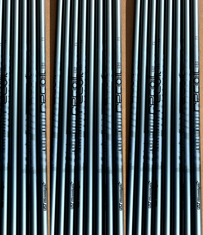 EJE DE MADERA De Grafito Extra Rígido 41,75" Graphite Design Tour AD MJ