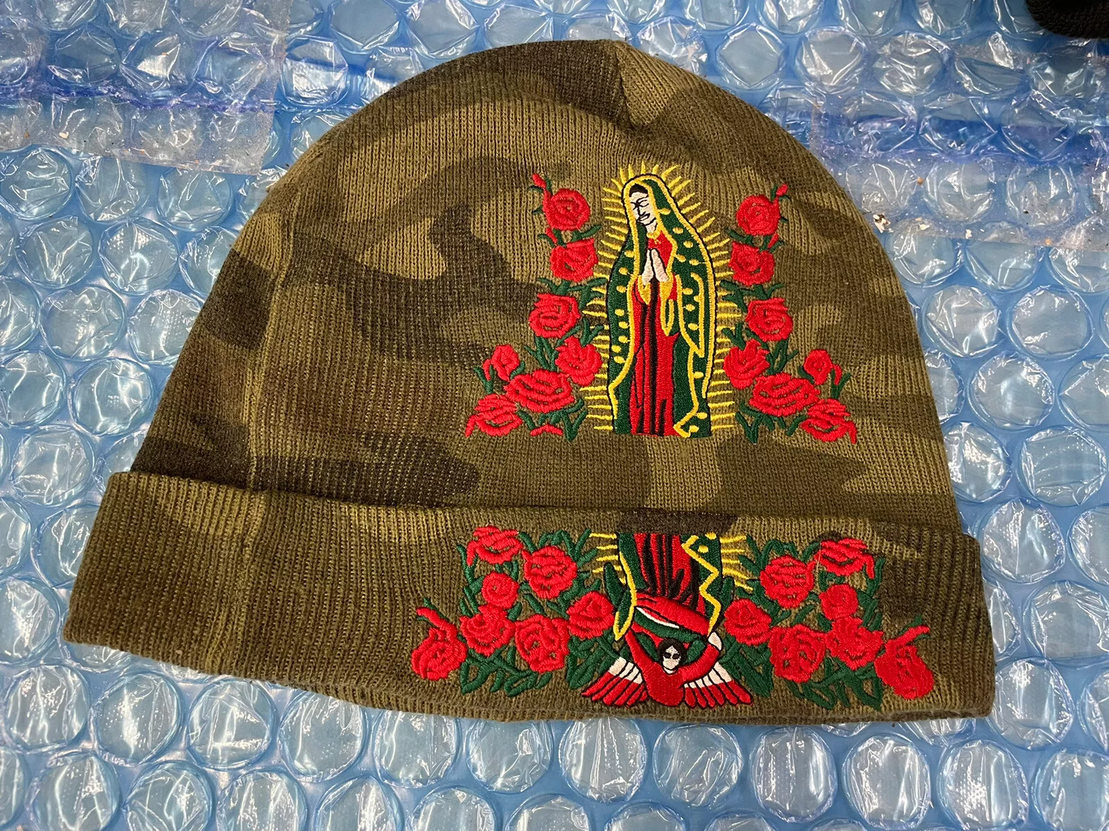 suprême guadeloupe beanie camo