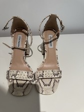 Steve Madden Cream Snake Print Ankle Strap Block Heels Size 8
