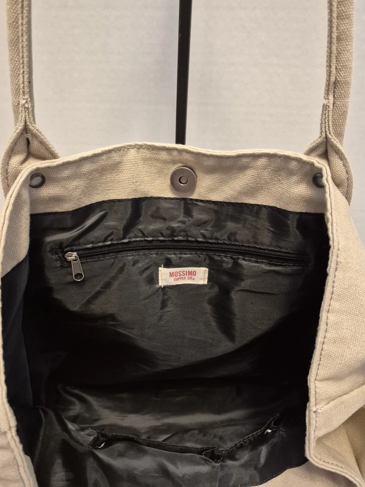 Mossimo Supply Co Bolso de Mano/Bolso de Mano de Lona Tostada con Cierre Magnético a Presión YOLO Foto 3 de 4