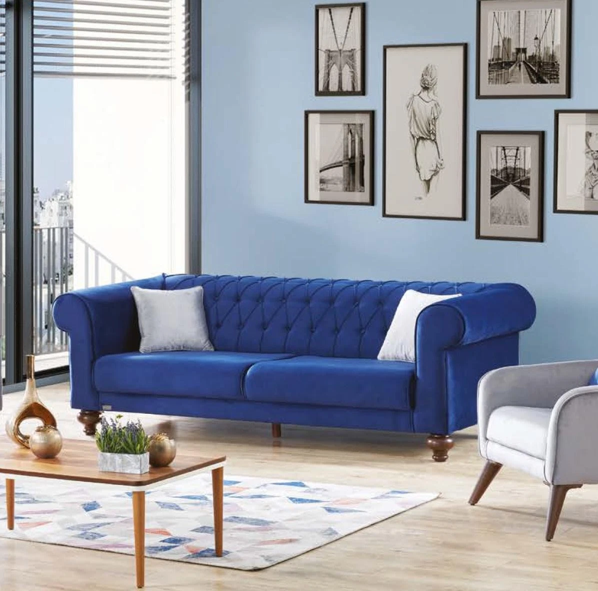 Large Black Leather Classic Style Chesterfield Sofa