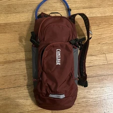 CamelBak Lobo 9 Hydration Pack 2 L Rust. Possibly Used Once