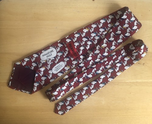 Pair of Vtg PEANUTS United Feature Syndicate SNOOPY ties Multicolor 100% Silk - Picture 4 of 6