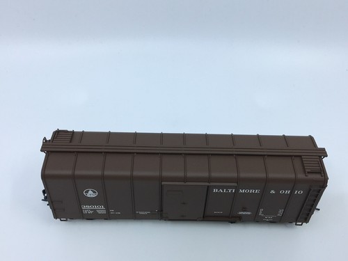 HO Fox Valley Models Baltimore & Ohio 40’ Round Roof Wagontop Boxcar B&O #380101 - Picture 6 of 9