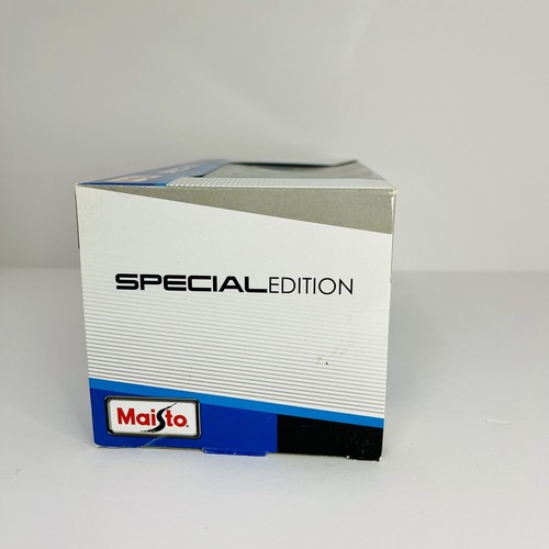 NIP Maisto 1969 Dodge Charger R/T Special Edition 1:25 Diecast Blue Car Rare - Picture 2 of 8