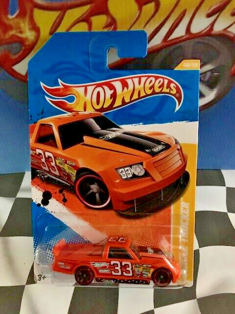 Hot Wheels 2011 HW Premiere 46/50 046 Circle Trucker ORANGE MC5 Pickup Truck