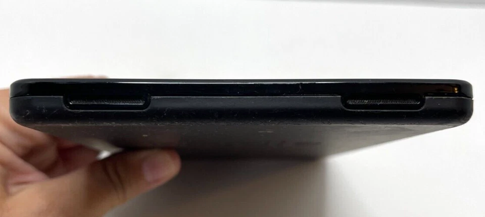 Negro Amazon Kindle Fire (1ª Generación) D01400 7" 8GIG WIFI -SOLO PIEZAS - TAL CUAL Foto 3 de 4