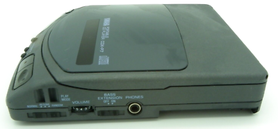 Vintage Grey Yamaha Portable CD Compact Disc Player CDX-P7 Bass