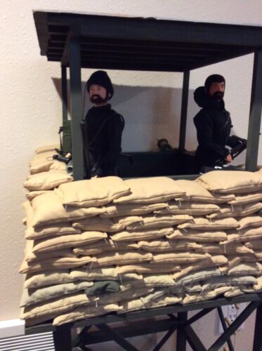 GI Joe Firebase Ryan 1/6th Custom 20 Khaki Sandbags Filled W/ Real Sand Mint New - Picture 2 of 4