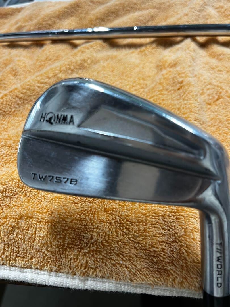 Honma] Tour World TW757B Iron Set 8pcs 3-P DG AMT S200 Golf