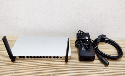 Cisco Meraki MX68CW-HW-NA LTE & 802.11ac Router/Security Appliance UNCLAIMED