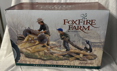 1996 ERTL FOXFIRE COLLECTIBLE FARM SCENE, ''helping dad  with Box Lowell Davis