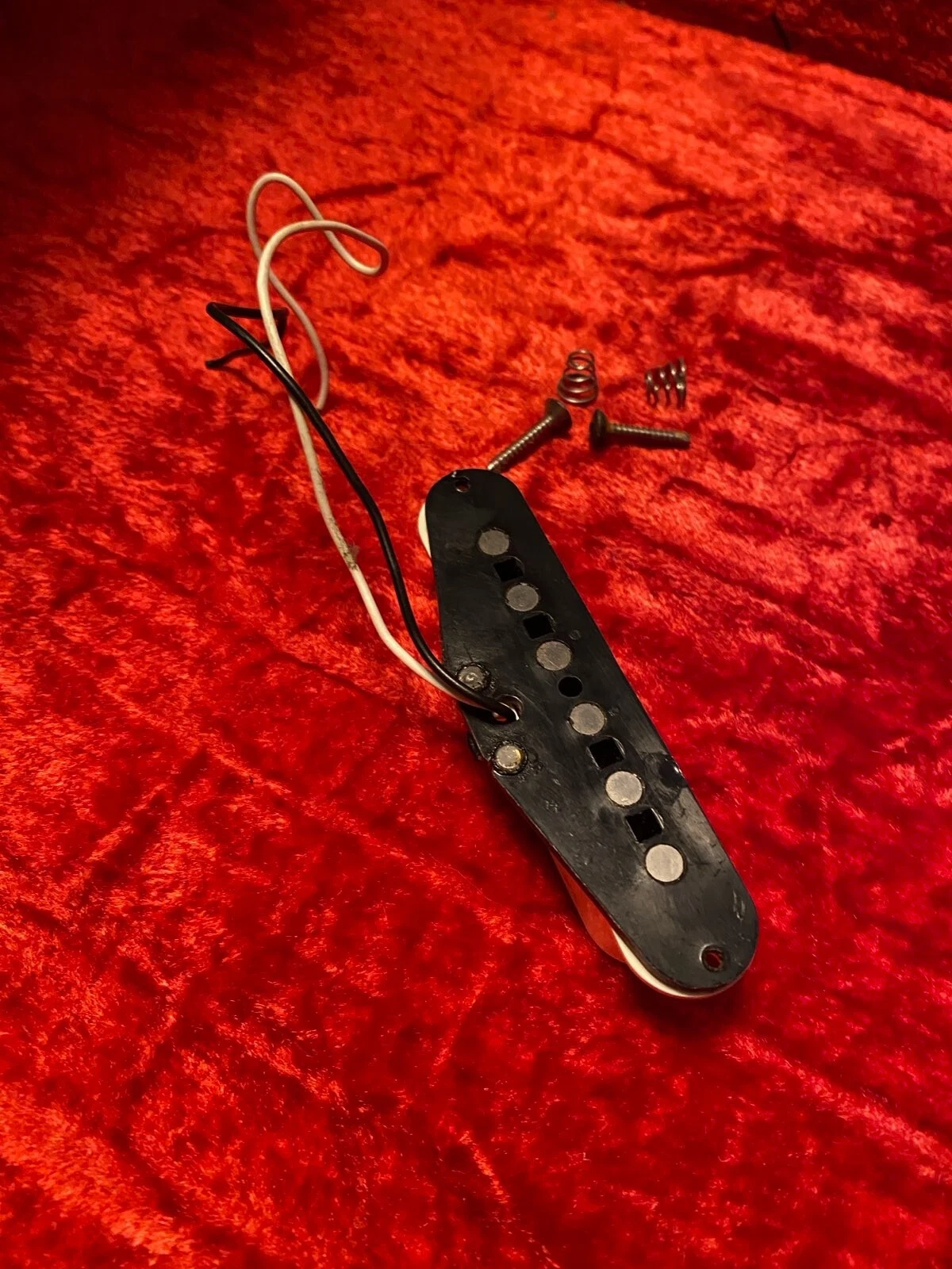 Picture 2 of 3