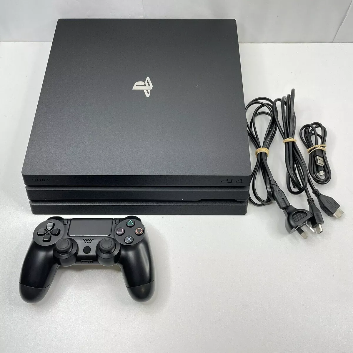 Sony PlayStation 4 Pro Konsole 1TB, PS4 Hardware