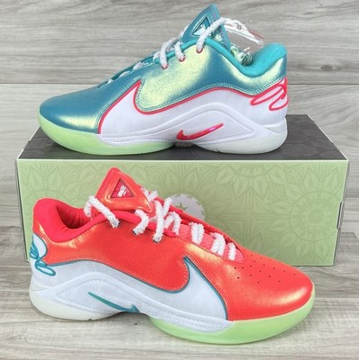 Nike LeBron 22 Christmas Pack Red Green Limelight HV5148 600 Size