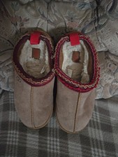 Worn Uugs Women's Slip-On Sandal Size 5 UK Swade Brown Fur Inside