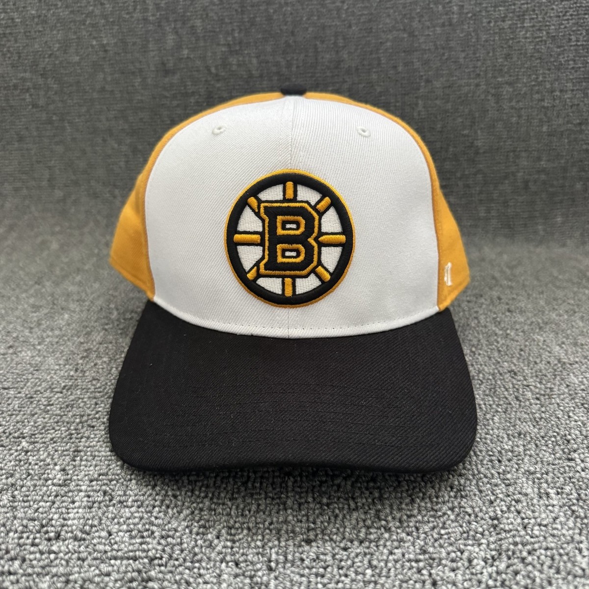 '47 Brand Boston Bruins Fitted Curved Brim Hat White Black Gold 7 1/2