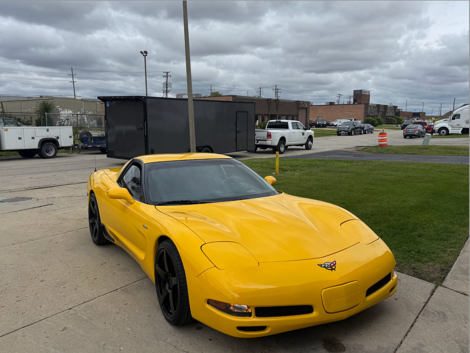 2003 Yellow Chevrolet Corvette   | C5 Corvette Photo 2