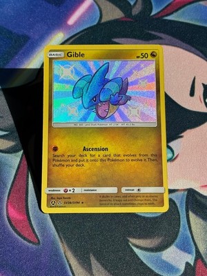 Gible SV38/SV94 Shiny Rare Hidden Fates Shiny Vault Pokemon Near Mint
