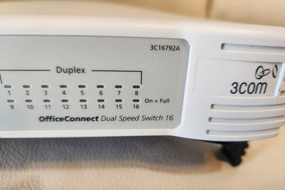 3Com OfficeConnect Dual Speed Switch 16