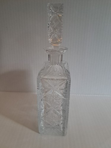 Vintage American Brilliant Cut Clear Glass Liquor Decanter 10.75" - Picture 5 of 8