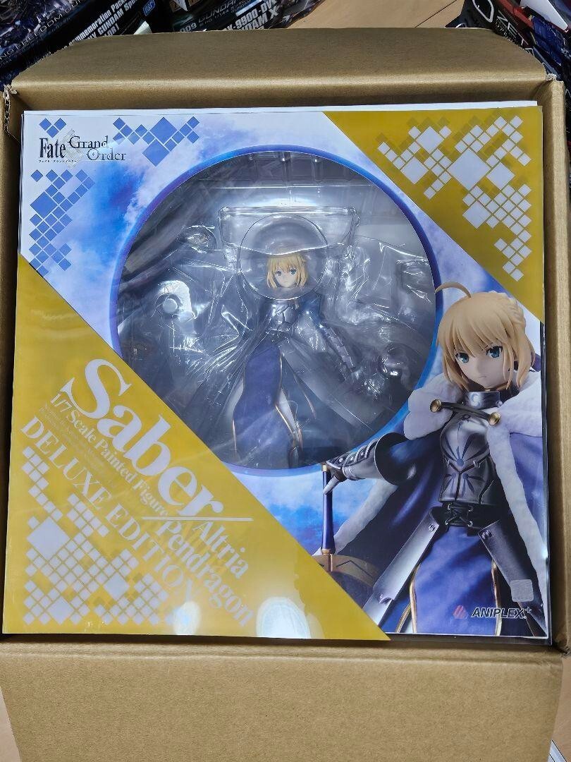 Fate Grand Order Saber Altria Pendragon Deluxe Edition 1/7 Figure