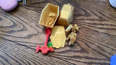 Moose Treasure X Kings Gold Tomb Bundle Lot of Figures & Accessories