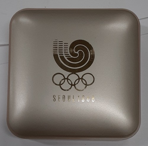 1988 South Korea Silver 5000 Won BU Coin - Commemorating 1988 Olympics in Case - 第 4/4 張圖片