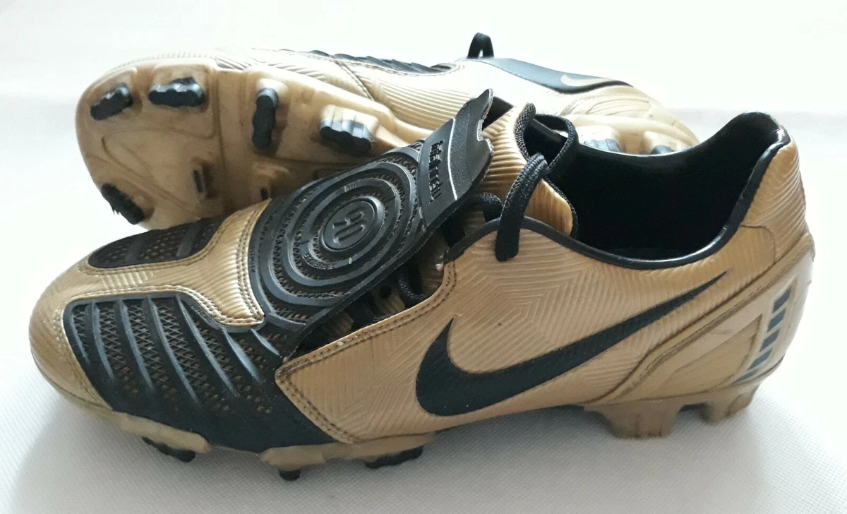 Nike total 90 store laser ii gold