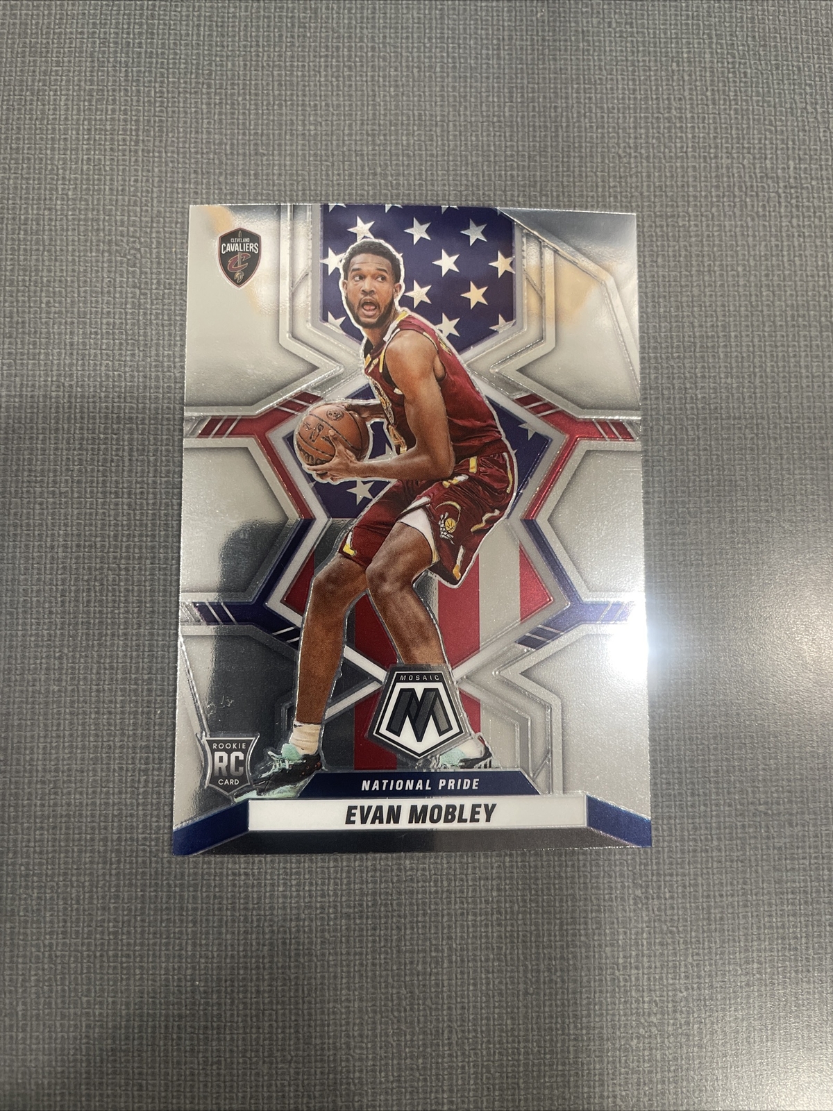 EVAN MOBLEY 2021-22 Mosaic RC Rookie National Pride Cavaliers #258 NM+