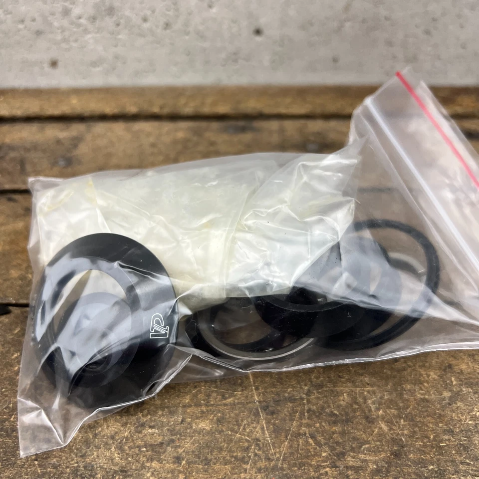 VP VP-A49F Auriculares sin rosca 1 1/8 Negro Piezas Rodamientos Espaciadores Bontrager Foto 3 de 4