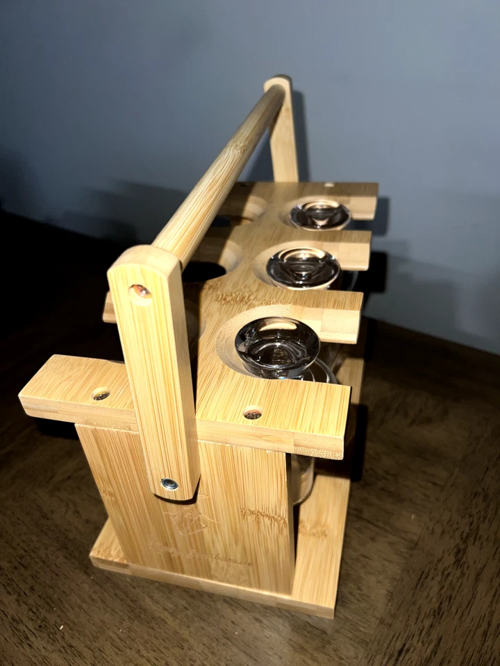 Estante de bambú para caballero Tipsy Whisky Tequila Spirit Glass y vaso Glencairn Foto 4 de 4