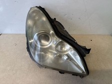 Mercedes-Benz CLS C219 2009 Vorne rechts Scheinwerfer A2198203061 ARH8570 Mercedes-Benz CLS C219 2009 Vorne rechts Scheinwerfer A2198203061 ARH8570