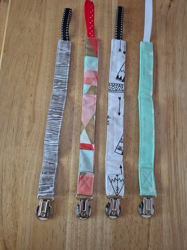 4-Pack Baby Accessory Pacifier Clips For Soothie & Binky Holders Handmade - Picture 2 of 4