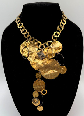 BABYLONE Paris Hammered Disk Gold Tone Circle Cluster Necklace