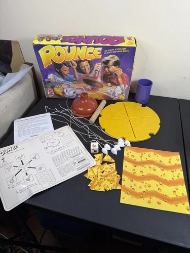 Vintage 1992 Mattel Pounce Board Game Fast Action Bluff Party Incomplete