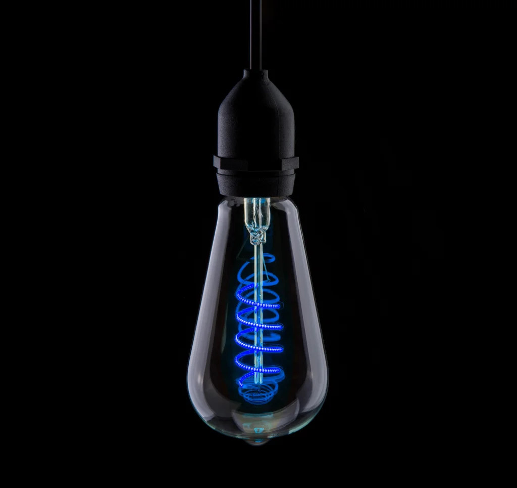 Light Bulb Clear 4w LED Spiral ST64 Dimmable Blue B22
