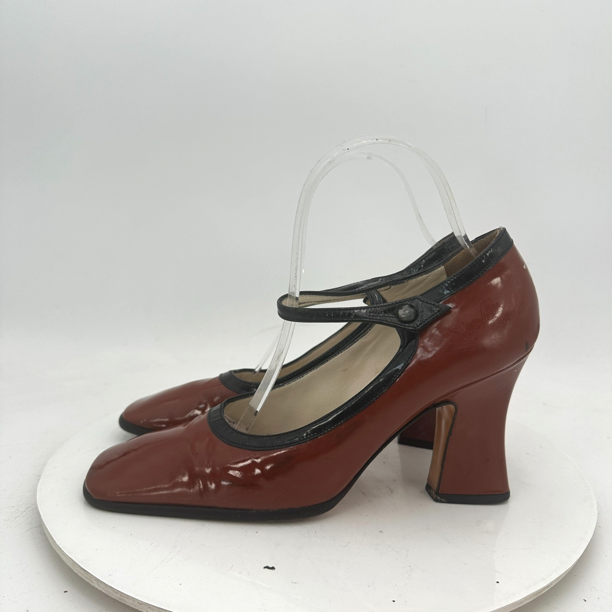 Prada Women Size EU 37 US 7 Burgundy Leather Heel Square Toe Mary 
