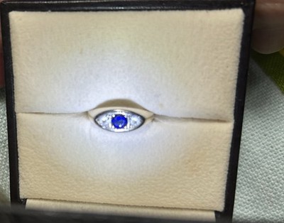 Vintage europäischer blau-weißer Saphir Ring Band in 14k Gelb & Weißgold