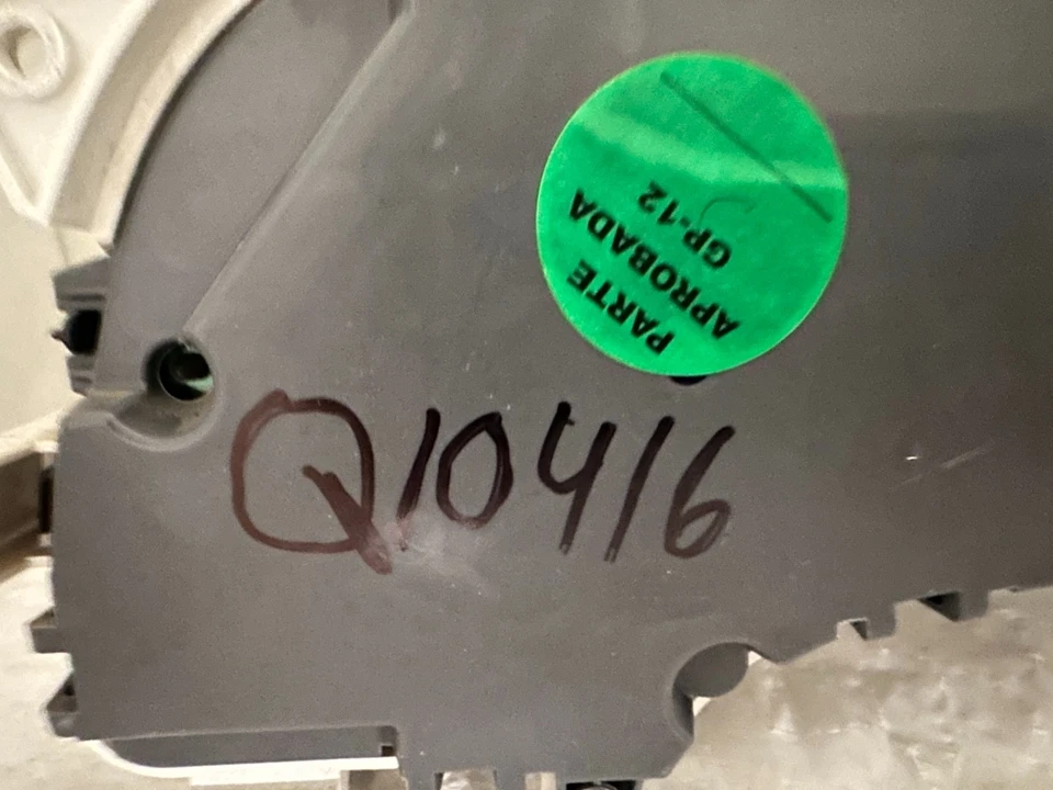 Cuadro de instrumentos velocímetro tablero 2007-09 Suzuki Vitara XL-7 143.878 millas Foto 3 de 4