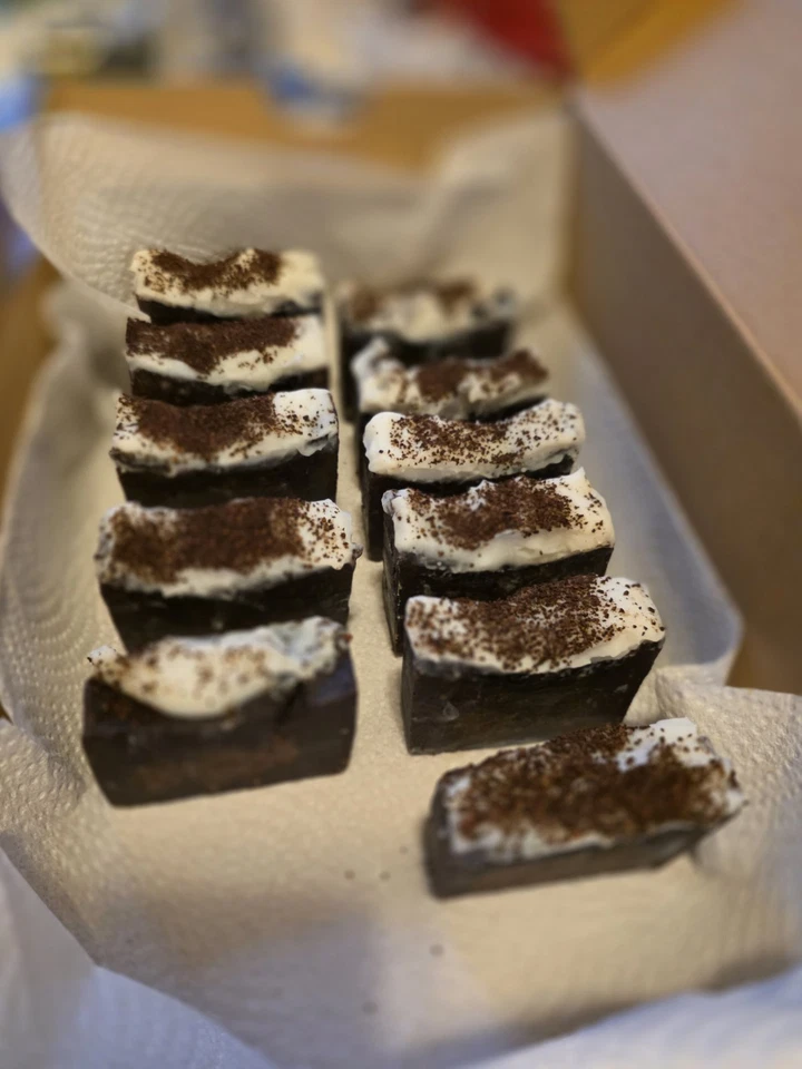 Jabón casero de leche de coco chocolate dulce, lote 6, 5 oz. Barras Foto 2 de 4