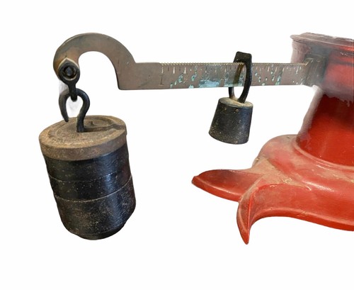 Antique 19thC Howe Fish Tail Scale Red Painted Cast Iron Brass Bin Weights VT - Picture 4 of 5