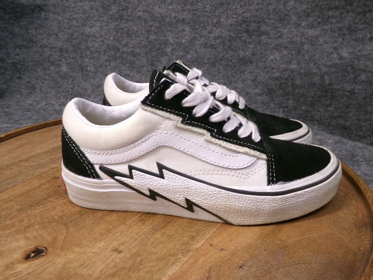 Vans Womens Old Skool Bolt 2-Tone Black/True White Sneakers Low