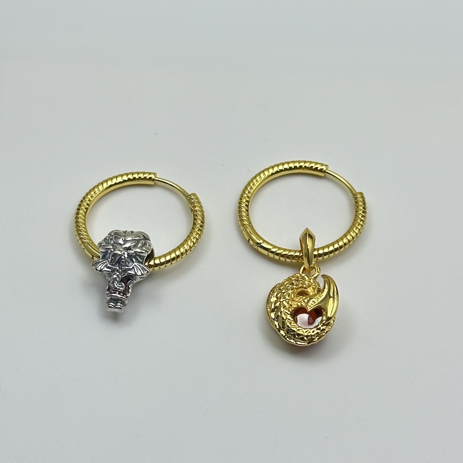 Game of Thrones Daenerys Dragon Fire Pandora Style Earrings Set