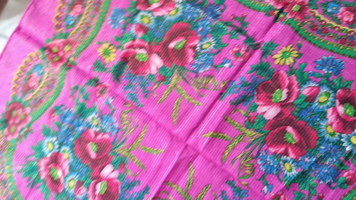 Vintage Ukrainian shawl, headscarf, USSR, gift, scarf, Soviet shawl - Video 1 of 1